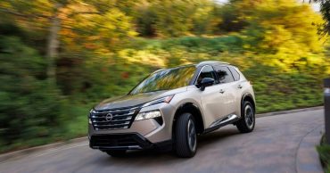 Nissan X-Trail 2024 ra mắt: Cải tiến nhẹ thiết kế, nâng cấp đáng kể công nghệ
